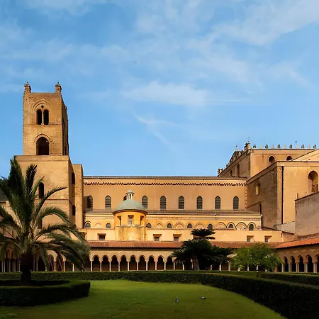 Apartman Montereale House